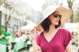 Chứng tăng sắc tố - những điều có thể bạn chưa biết 6 Ngăn ngừa tăng sắc tố da bằng cách chống nắng cẩn thận