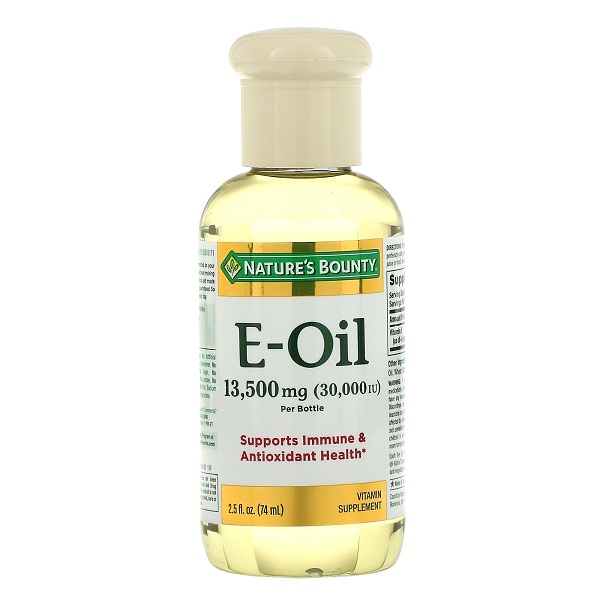 Mẹo chăm sóc tóc bằng vitamin E và những điều cần lưu ý 2 Dầu vitamin E