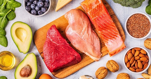 Giải pháp cho chứng rụng tóc do mãn kinh ở phụ nữ 3 Luôn bổ sung protein đầy đủ dù bạn theo đuổi chế độ ăn nào
