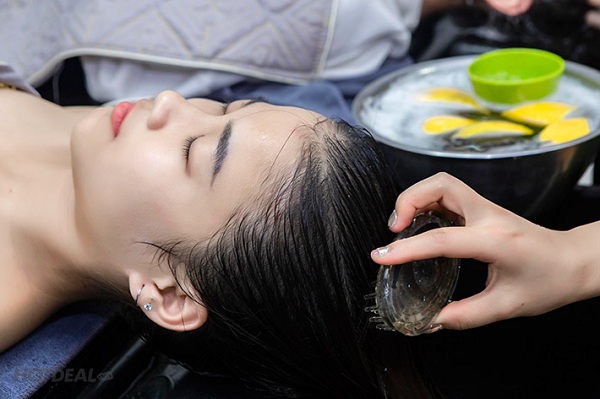 Sử dụng giấm táo dưỡng tóc có hiệu quả hay không? 2 Bạn có thể sử dụng giấm táo như một loại dầu xả tóc