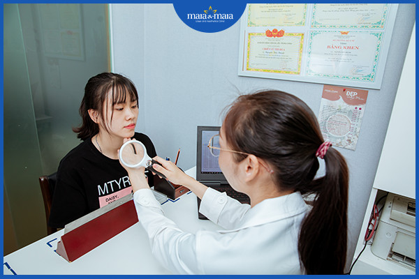 So sánh hai phương pháp thẩm mỹ: Peel da và tái tạo bề mặt da bằng laser 5 Thăm khám với bác sĩ để được tư vấn phương pháp thẩm mỹ hiệu quả