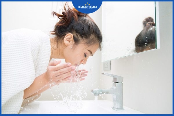 Mụn trứng cá gây ngứa là do đâu? Cần làm gì để ngăn ngừa? 6 Vệ sinh da mặt