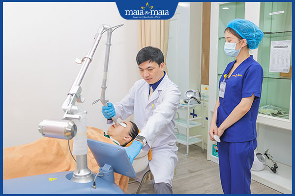 công nghệ trị mụn trứng cá