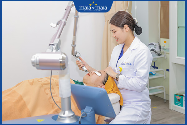 công nghệ trị mụn trứng cá