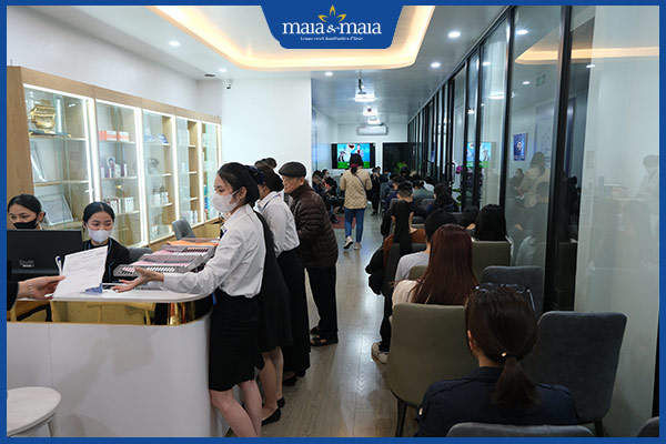 điều trị mụn ẩn ở đâu