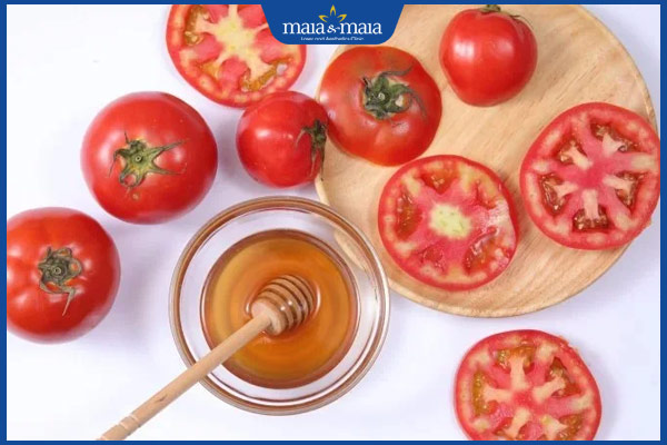 mật ong cà chua trị mụn ẩn