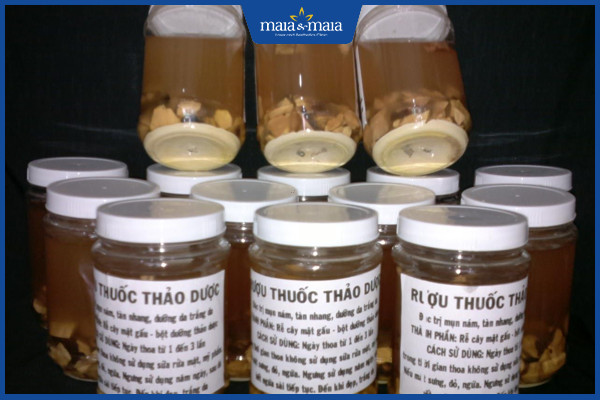 rượu thuốc trị mụn là gì