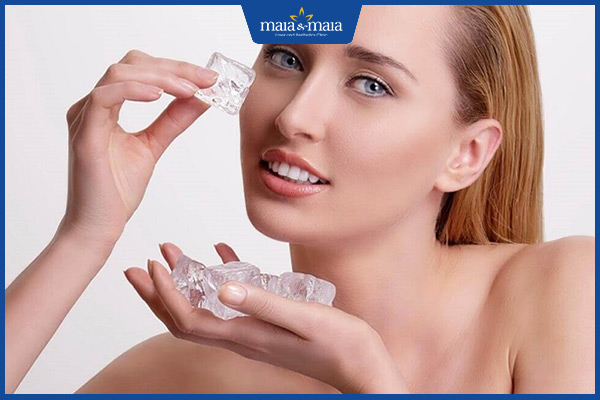 chườm đá trị mụn viêm