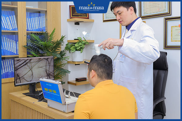 khám rụng tóc tại maia