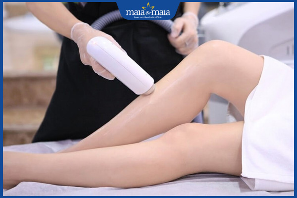 dùng laser triệt lông