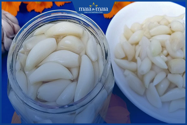 giấm và tỏi chữa mụn bọc